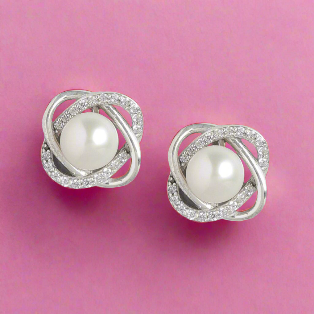 Timeless Elegance 925 Sterling Silver Stud Earrings with Cubic Zirconia & Pearl