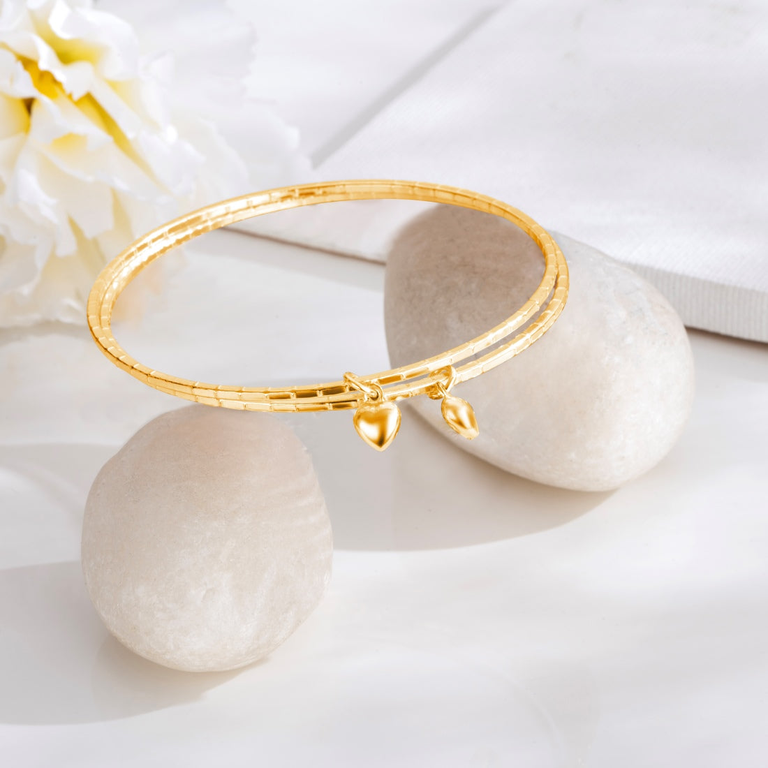 Heartfelt Radiance Gold-Plated 925 Sterling Silver Bangle