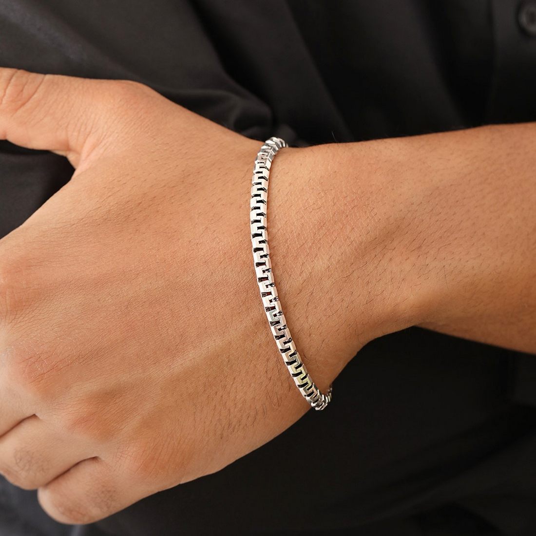 Iconic Rhodium-Plated 925 Sterling Silver Men's Chain Bracelet (One Size)