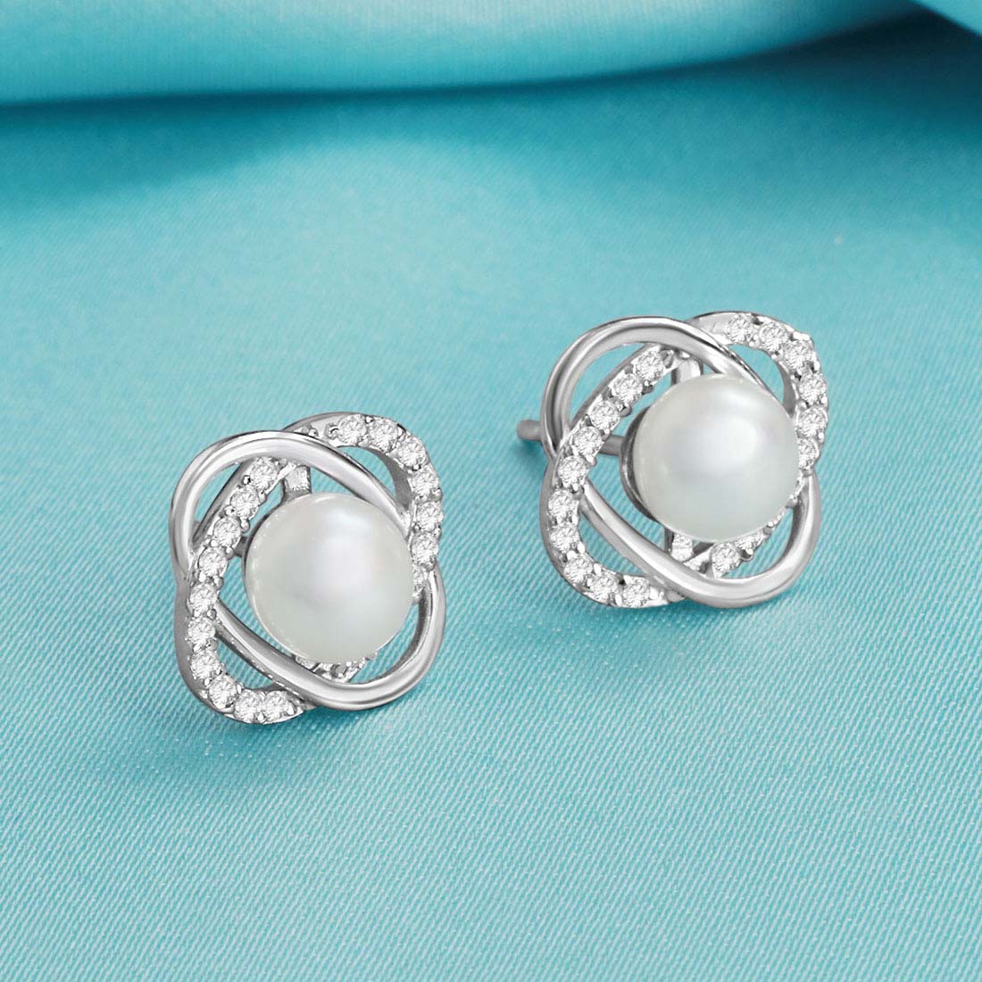 Timeless Elegance 925 Sterling Silver Stud Earrings with Cubic Zirconia & Pearl