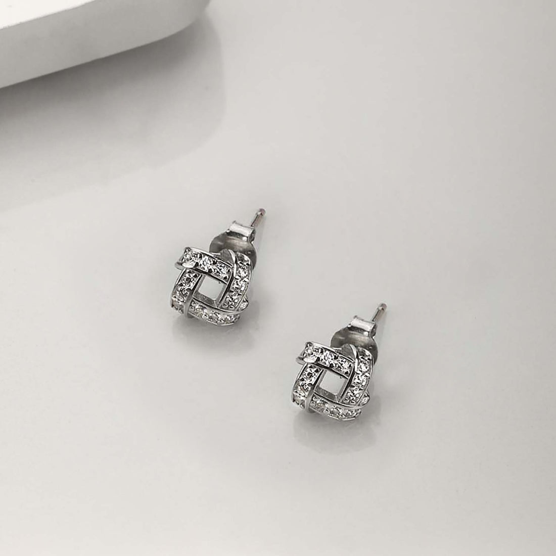 Modern Radiance Rhodium-Plated 925 Sterling Silver Square Earrings