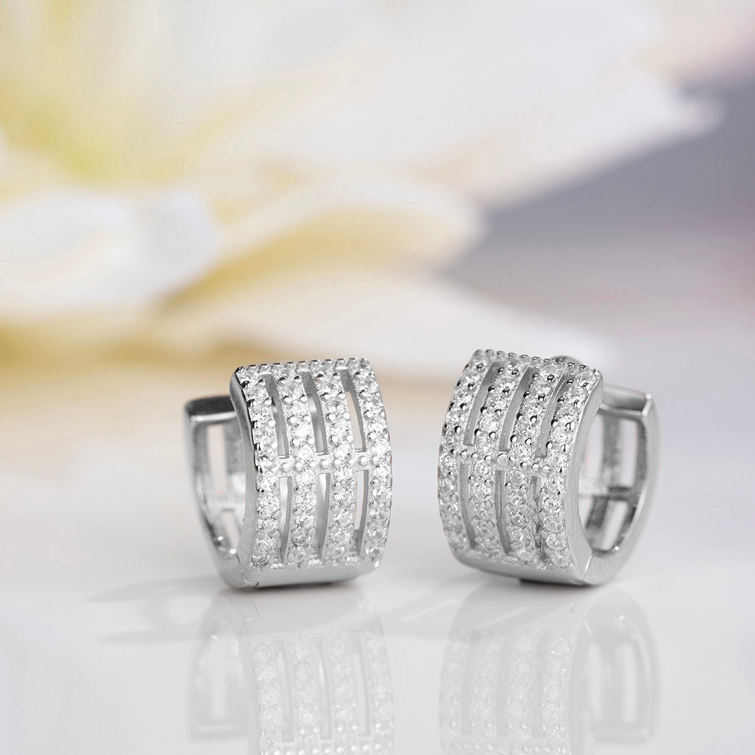 Classic Sparkling Rhodium Plated 925 Sterling Silver Hoop Earrings