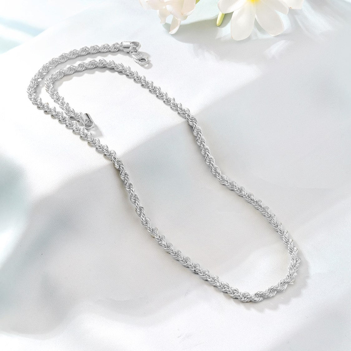 The Modern Twist Rhodium-Plated Sterling Silver Chain