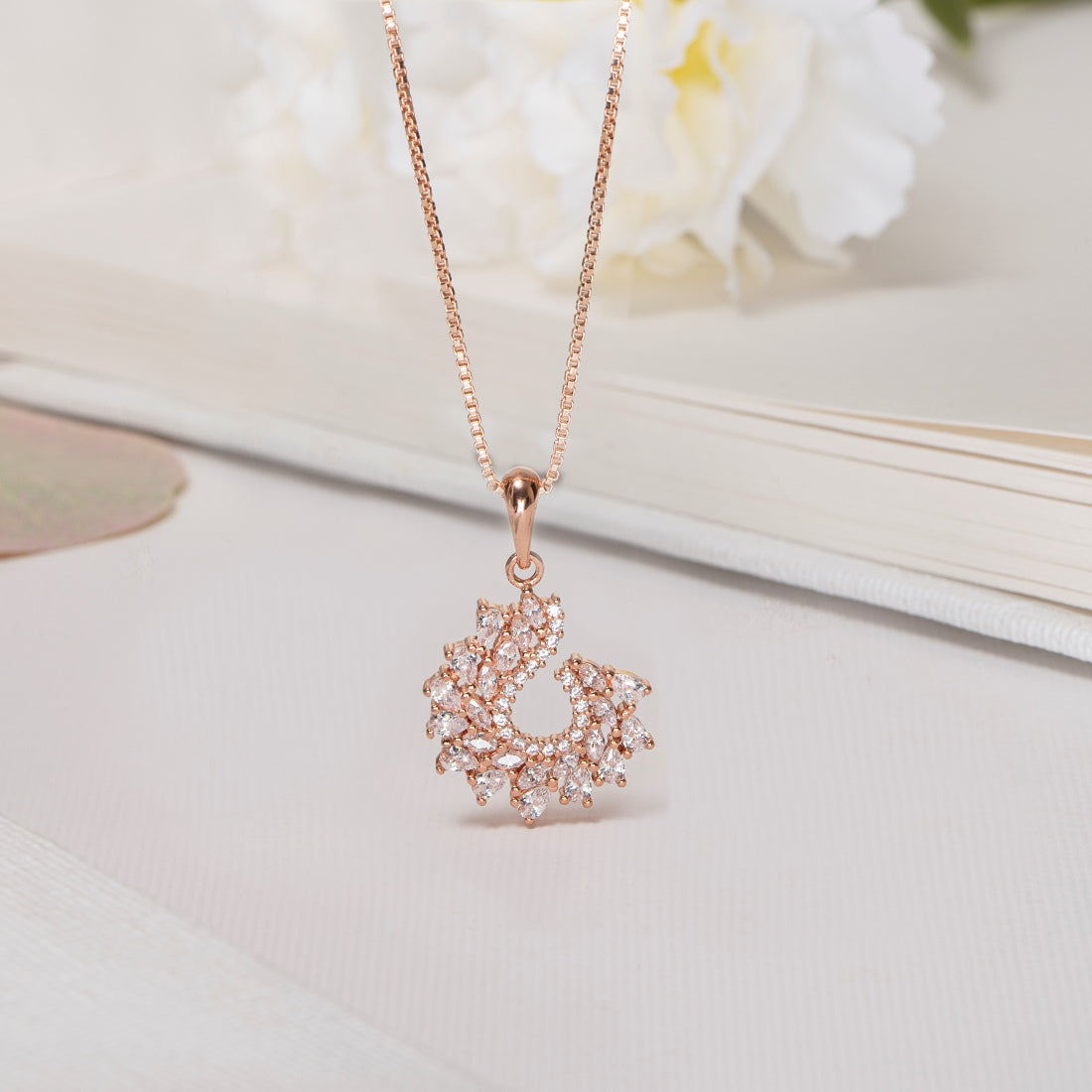 Glistening Rose Gold Leaf 925 Sterling Silver Pendant with Chain